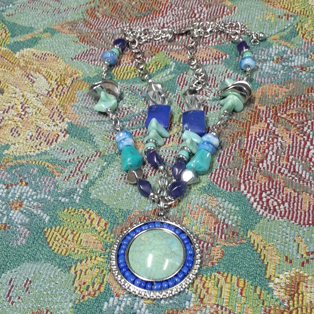 Necklace - Picture 4 of 8